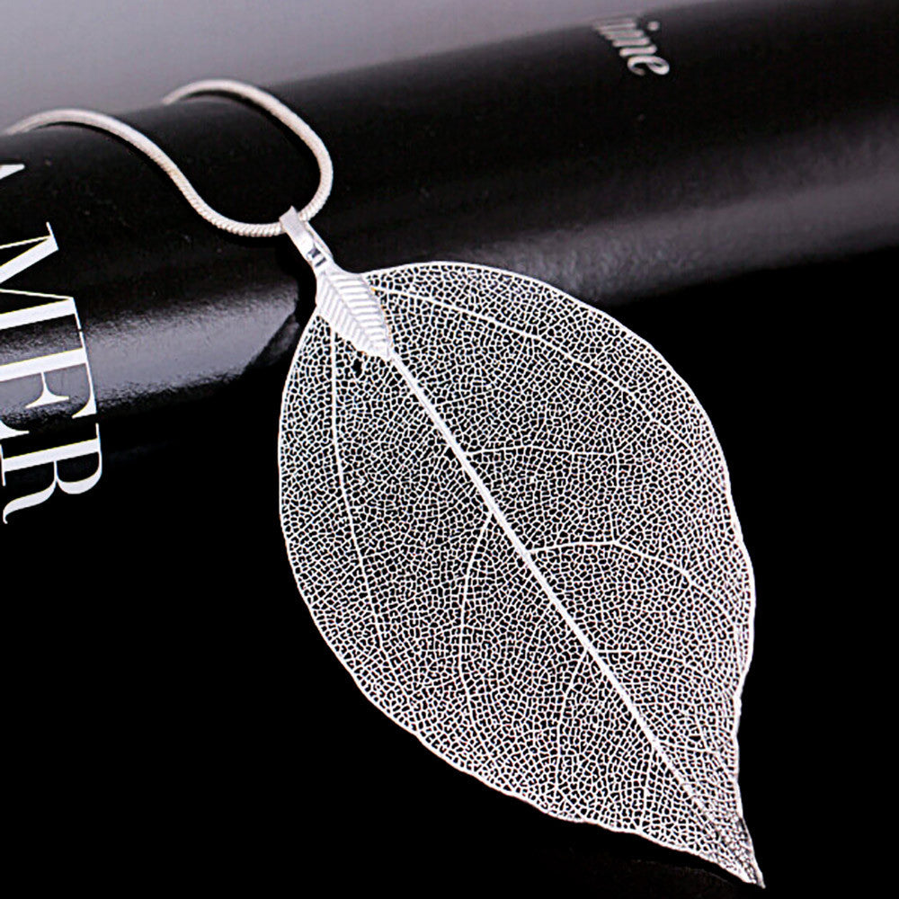 Women Special Leaves Leaf Sweater Pendant Necklace Ladies Long Chain Jewelry - Aborto Crafts